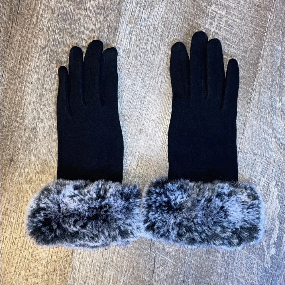 2 Chic Touchscreen Thermal Gloves with Faux Fur Cuffs black Gray